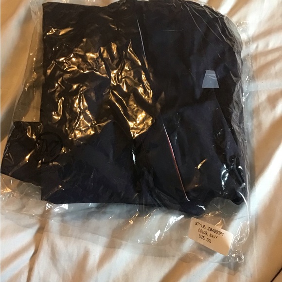 Zenobia 2XL plus size navy button up top NWT - Picture 2 of 9